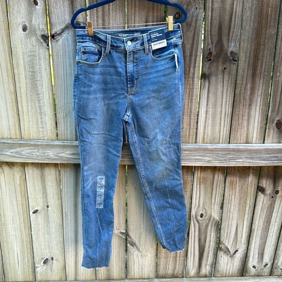 Old Navy extra high rise rockstar super skinny, NWT, size 8 - Picture 4 of 6